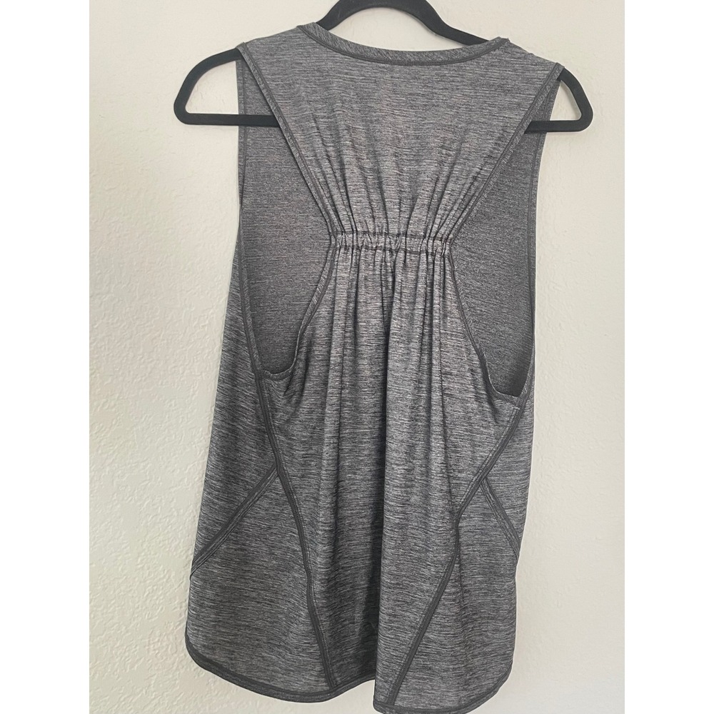 Lululemon Tank Top Women Size 6
